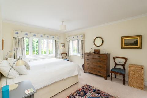 5 bedroom detached house for sale, The Street, Capel