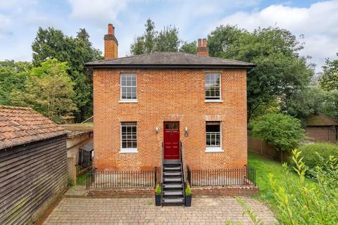 River Cottage Brockham Green, Brockham, Betchworth, RH3 7JN