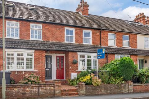 3 bedroom terraced house for sale, Holmesdale Road, North Holmwood, Dorking