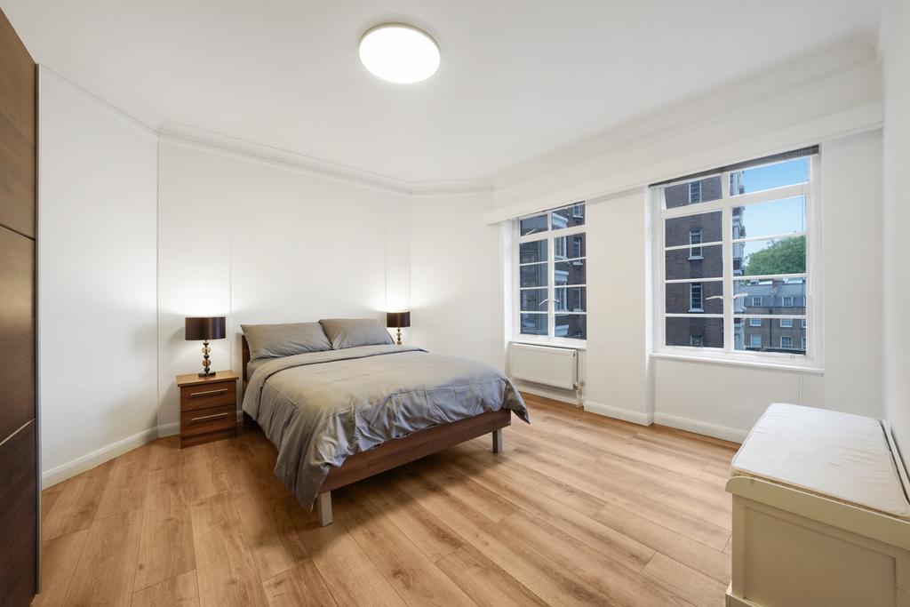 Apartment in London, City of Westminster - View 4