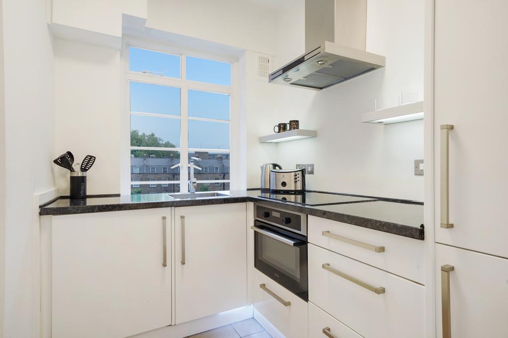 Apartment in London, City of Westminster - View 5