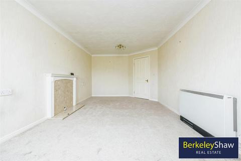 1 bedroom apartment for sale, Mayhall Court, Westway, Maghull