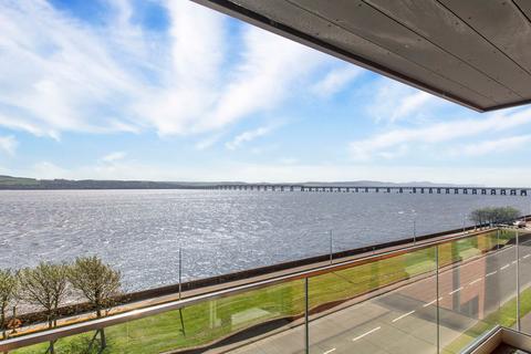 2 bedroom flat to rent, Riverside Drive, Dundee, DD1 4XB