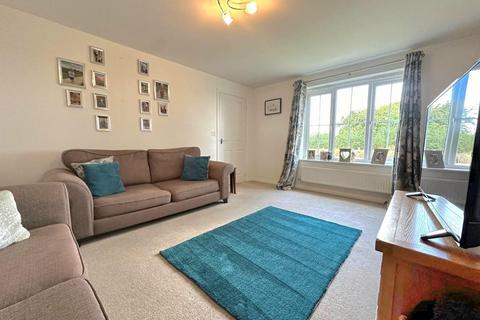 6 Eider Close, Northampton, NN4 9AD