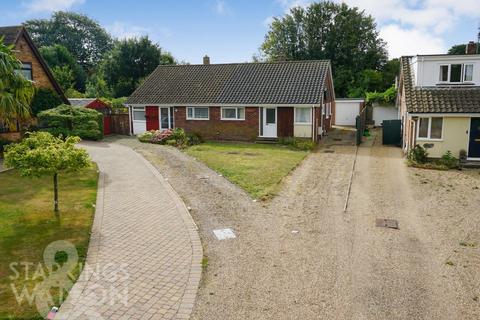 3 bedroom semi-detached bungalow for sale, Lakes Avenue, Mulbarton, Norwich