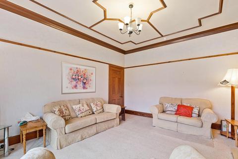 30 First Avenue, Glasgow, G44 3UB