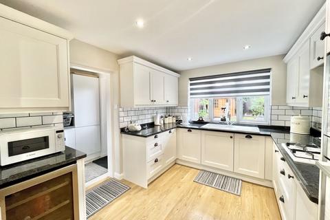 1 Hunters Close, Bexley, DA5 2HJ