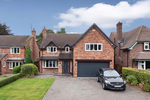 4 bedroom detached house for sale, Cedar Court, Mossley