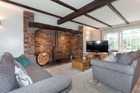 17 Cedar Court, Congleton, CW12 3JP