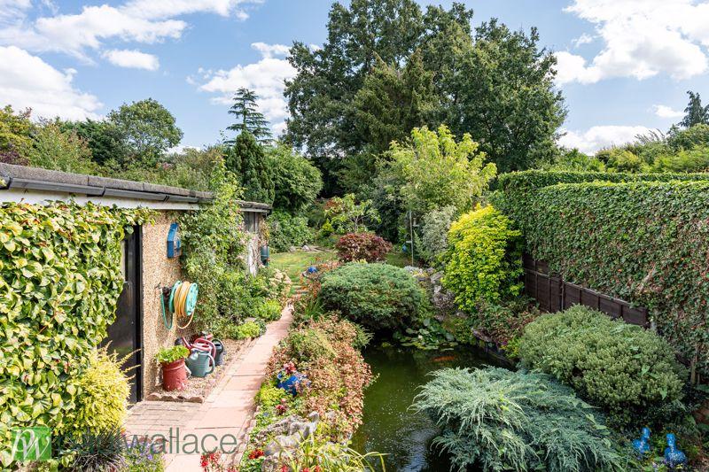 140' Rear Garden