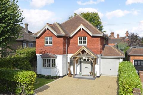 Little Hardwick Bridge Road, Cranleigh, GU6 7HH