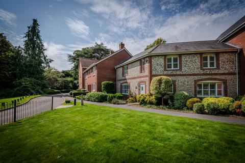 4 bedroom terraced house for sale, Winton Close, Winchester SO22