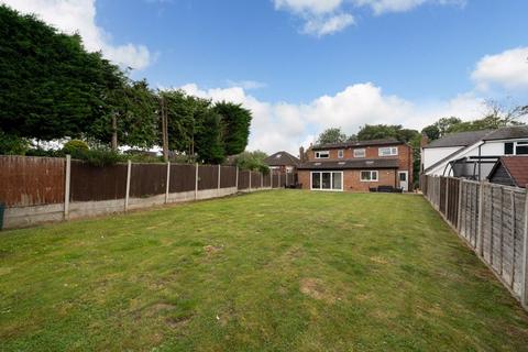 5 bedroom detached house for sale, Large 5 Bedroom Detached Family Home