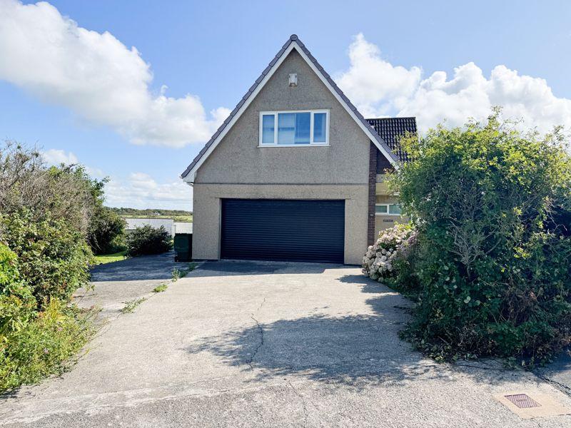 Driveway &amp; Garage