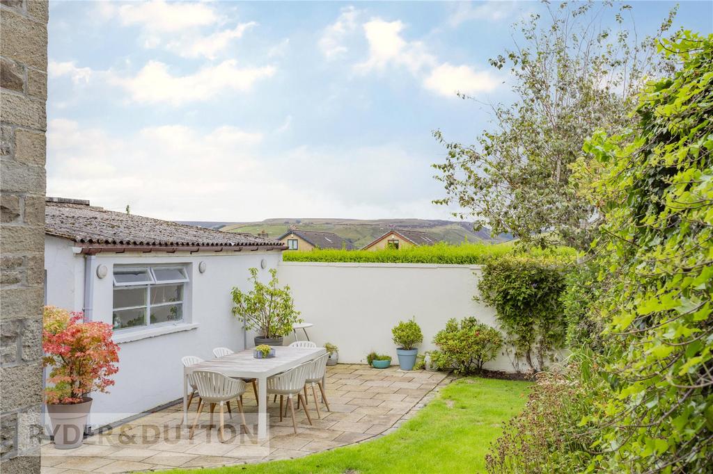 Rear Garden &amp; Garage