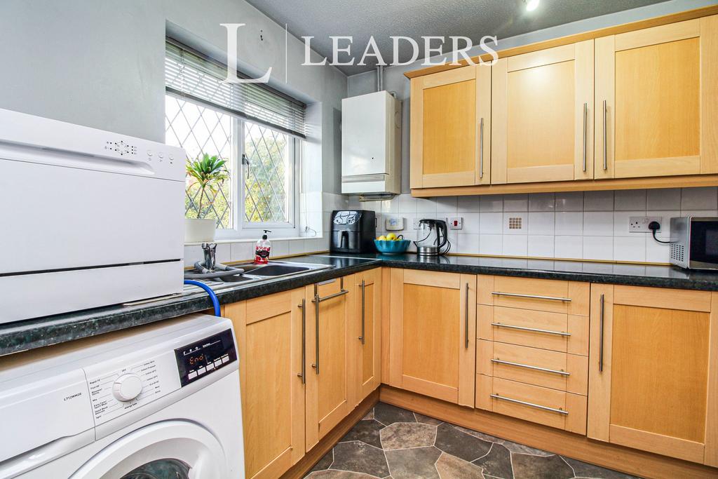 Skenfrith Place, Warndon Villages... 2 bed terraced house to rent £