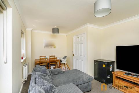 2 bedroom terraced house to rent, Campion Way, Witney