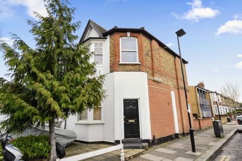 2 bedroom flat to rent, Windmill Road, TW8