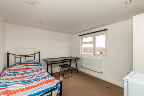 1 bedroom in a house share to rent, Domer Road, Eastville BS5