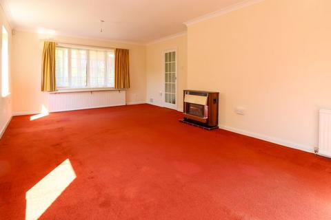 2 bedroom detached bungalow for sale, Stuppington Lane, Canterbury CT1