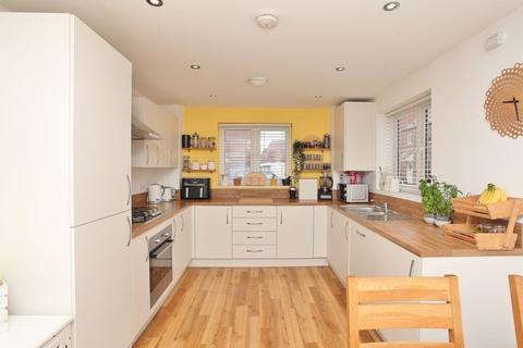 14 Bramble Crescent, Bodicote, Banbury, OX15 4SF