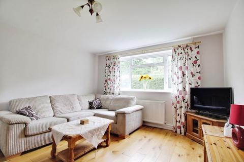 3 bedroom semi-detached house for sale, Chestnut Close, Cambridge CB23