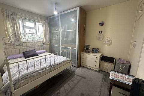 1 Radcliffe Way, Northolt, UB5 6HQ