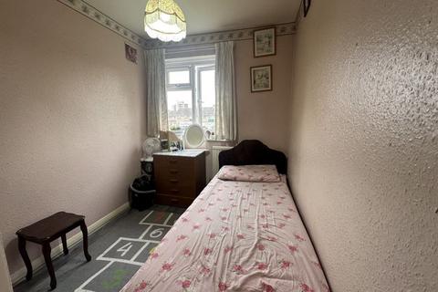 1 Radcliffe Way, Northolt, UB5 6HQ