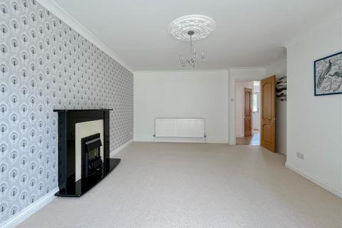 16 Bakersfield, Mayland, Chelmsford, CM3 6GT