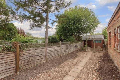 2 bedroom semi-detached house for sale, Aylesbury Road, Aston Clinton