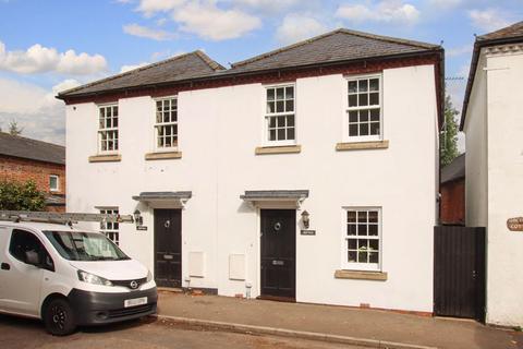2 bedroom cottage for sale, Park Road, Tring