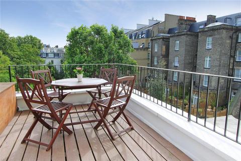 2 bedroom flat to rent, London SW7