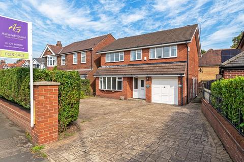 4 bedroom detached house for sale, London Road, Appleton