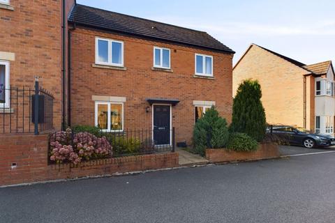 3 bedroom semi-detached house for sale, Lineton Close, Telford TF4