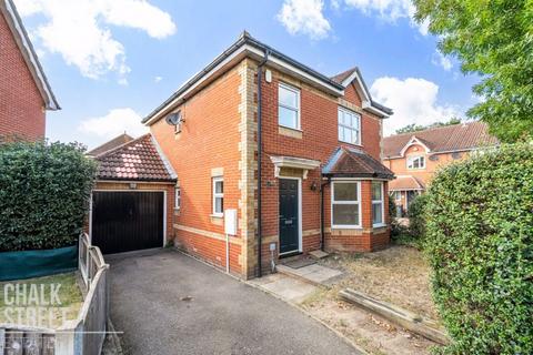 35 Jasmine Road, Rush Green, Romford, RM7 0WZ