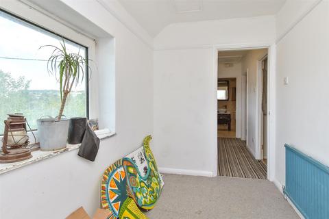 96 Denton Drive, Brighton, BN1 8DL