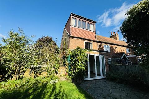 3 bedroom end of terrace house for sale, Chapel Lane, Oxton, Southwell