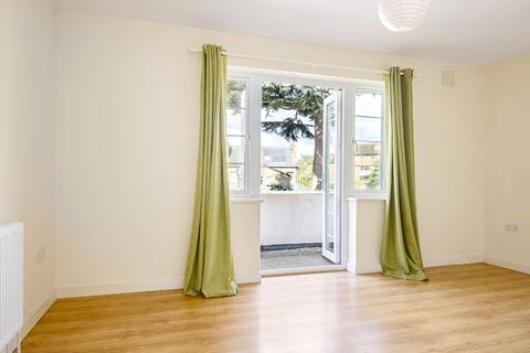 2 bedroom flat for sale, Westbourne House, Richmond Road, Twickenham