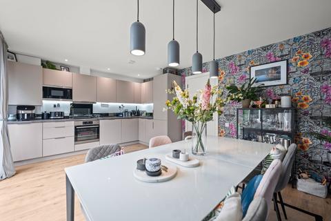 42 Barnes Way, Cheadle, SK8 2GH
