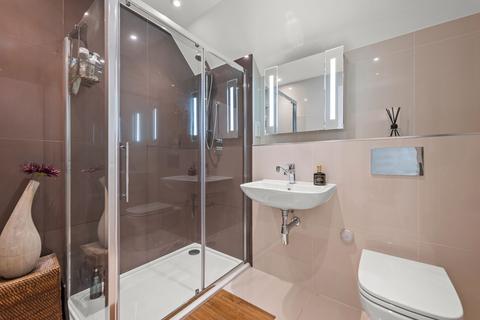 42 Barnes Way, Cheadle, SK8 2GH