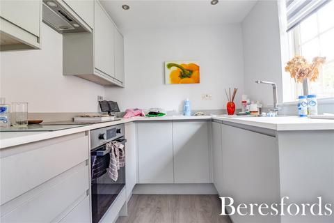 2 bedroom end of terrace house for sale, Ingrave Road, Brentwood, CM13