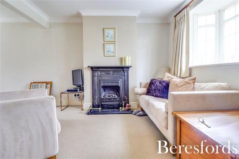 2 bedroom end of terrace house for sale, Ingrave Road, Brentwood, CM13