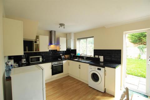 3 bedroom semi-detached house for sale, Skipton Close, Bamber Bridge, Preston