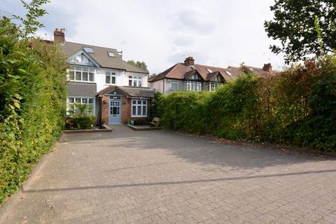 4 bedroom semi-detached house for sale, Elms Road, Harrow Weald