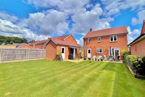 4 bedroom detached house for sale, Lobelia Drive, Worthing, West Sussex, BN13