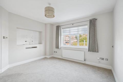 3 bedroom semi-detached house for sale, Oaklands Avenue, Oxhey Hall