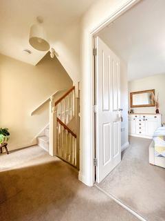 40 Clarks Meadow, Shepton Mallet, BA4 4FD