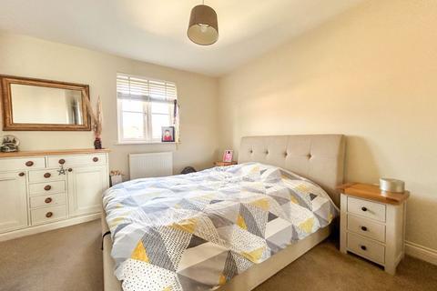 40 Clarks Meadow, Shepton Mallet, BA4 4FD