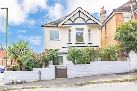 3 bedroom detached house for sale, Strouden Road, Bournemouth - BH9