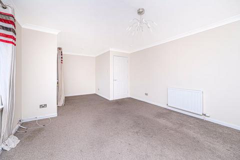 2 bedroom flat for sale, Mill Street, Kirkcaldy